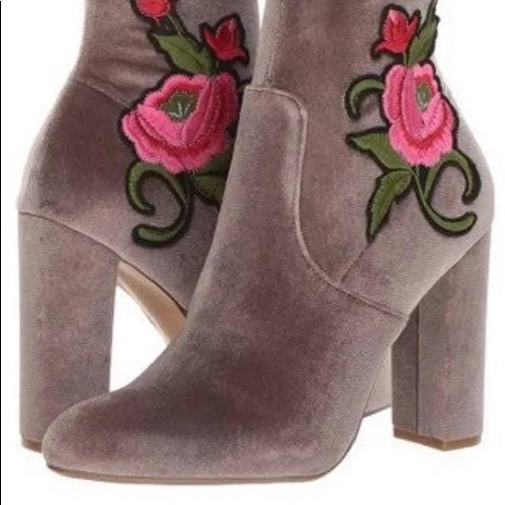 Steve Madden Embroidered Booties - Size 8.5